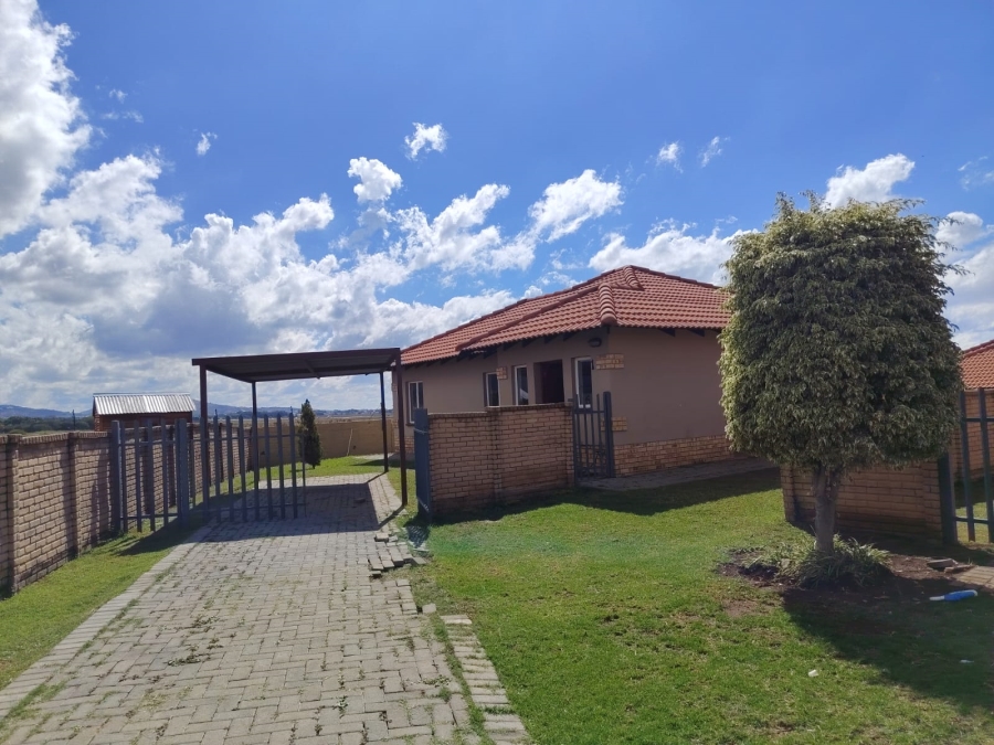 3 Bedroom Property for Sale in Waterkloof Hill Estate North West